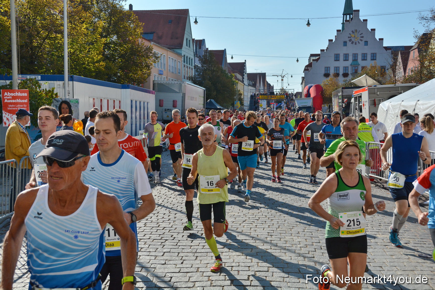 Unterer Markt Stadtlauf Neumarkt 2018 0056
